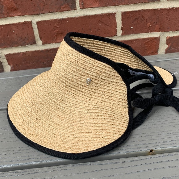 Helen Kaminski Mita Packable Raffia Visor main image 11